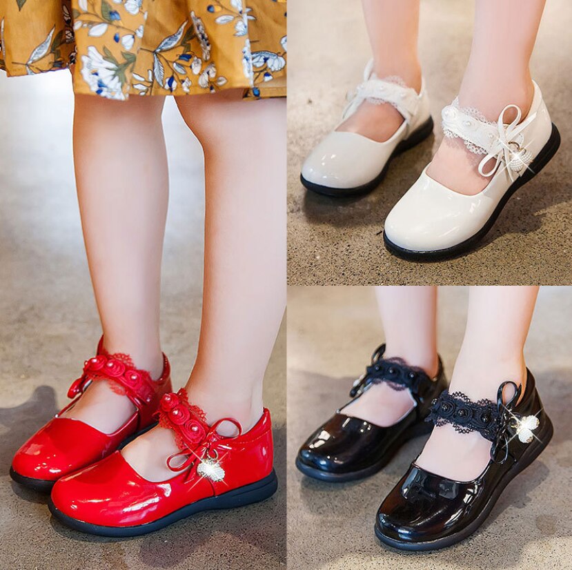 White pink children's shoes sandals