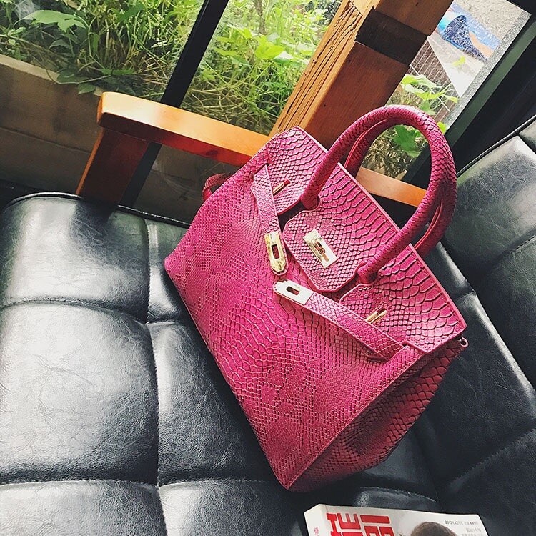 New Crocodile Leather Pattern Handbag