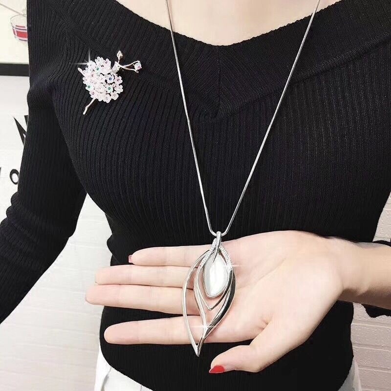 Simulated Pearl Choker Necklaces