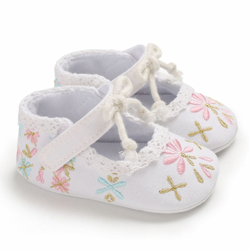 New Flower Embroidery Baby Girl Shoes