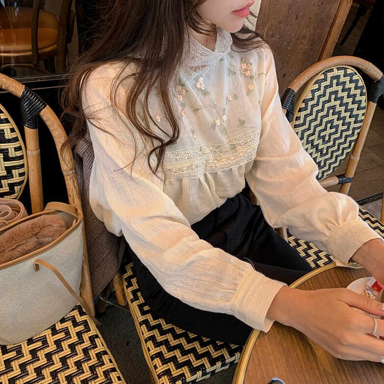 New Lace Stand Collar Long Sleeve Blouse