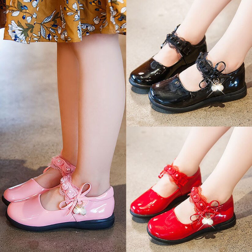White pink children's shoes sandals